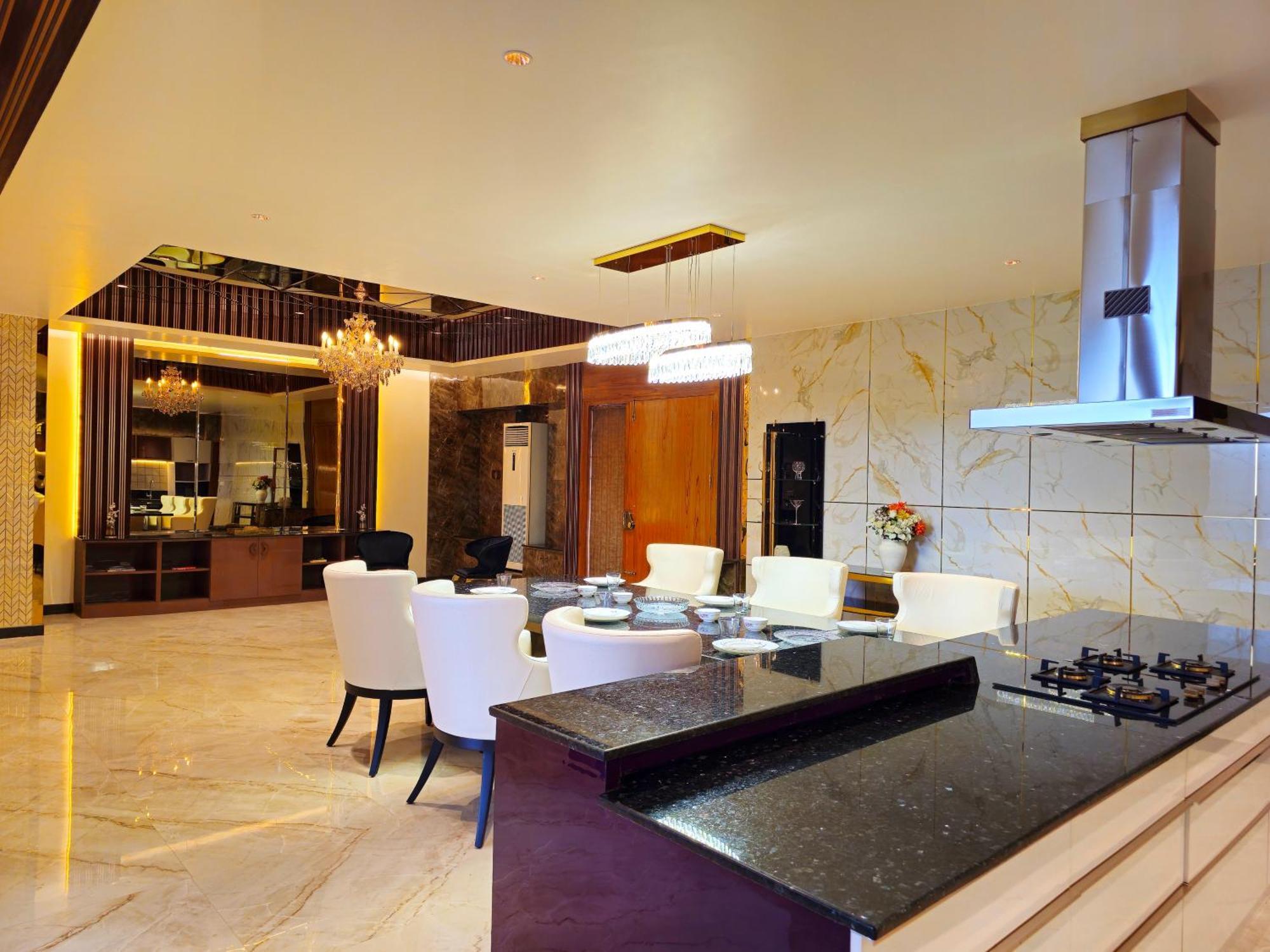 The Pentouz On 100 Feet Road Indiranagar - An Urban Luxury Retreat Apartment Bangalore Exterior photo