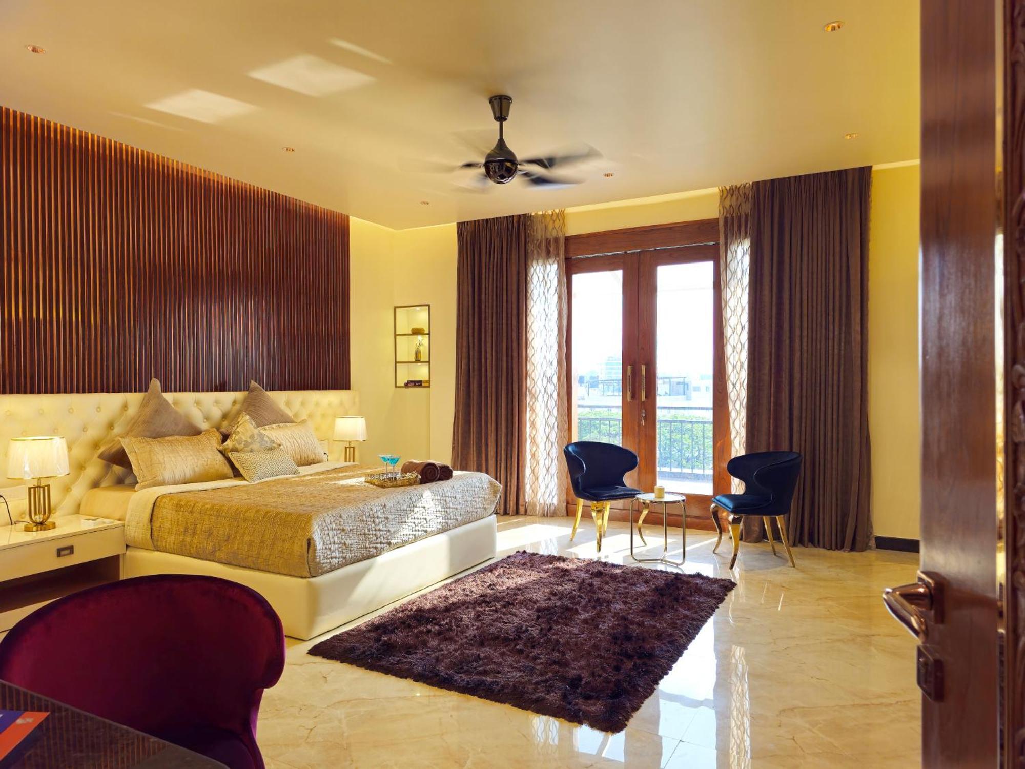 The Pentouz On 100 Feet Road Indiranagar - An Urban Luxury Retreat Apartment Bangalore Exterior photo